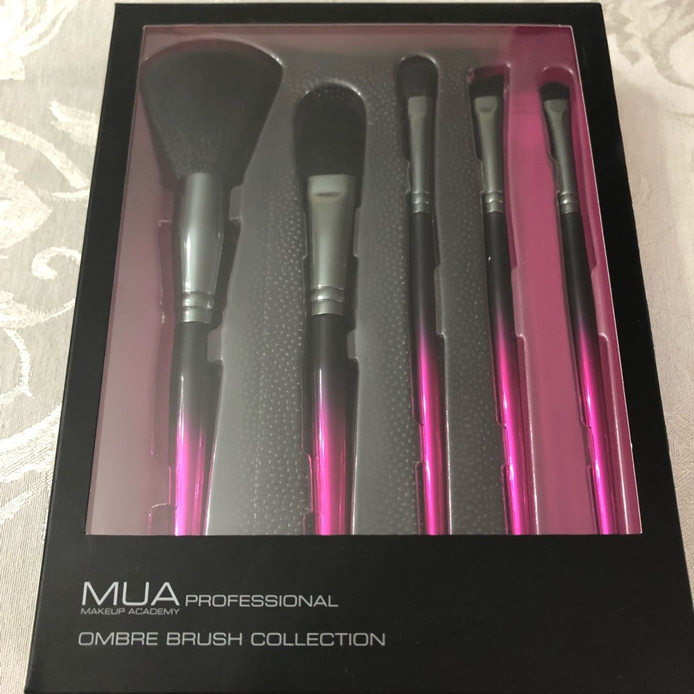 Makeup Academy MUA Ombré Brush Collection